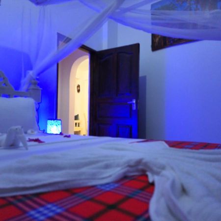 Ocean Breeze Homes Watamu 3 Bedroom Free Wi-Fi And Parking エクステリア 写真